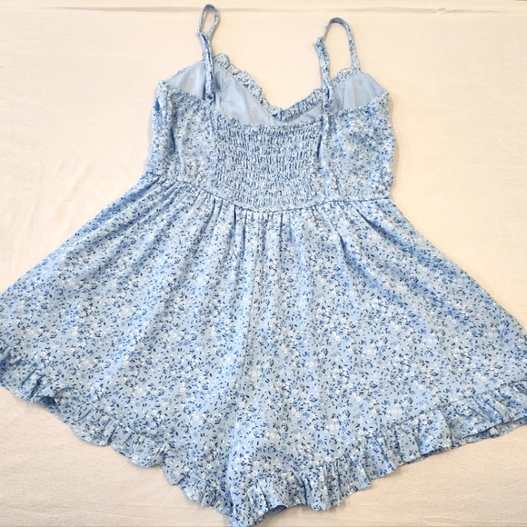 Trixxi Women's Sky Blue Flowy Floral Adjustable Spaghetti Strap Rompers, sz LG - Picture 11 of 16